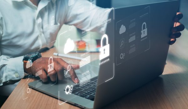 Cloud,Technology,Protection,Concept,Businessman,Chooses,Technology,Information,Of,Business