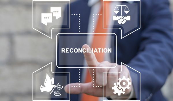 Business,Man,Using,Virtual,Touch,Screen,Presses,Word:,Reconciliation.,Truth